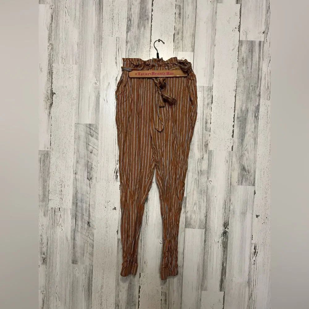 Pants - Picture 2 of 5